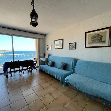 Apartment Face A La Avec Terrasse Et Parking - Fr-1-309-44