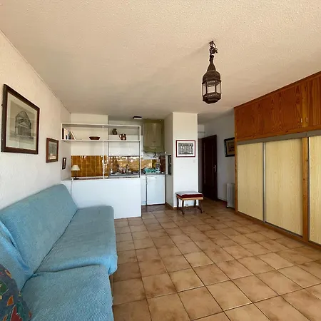 Face A La Avec Terrasse Et Parking - Fr-1-309-44 Apartment *